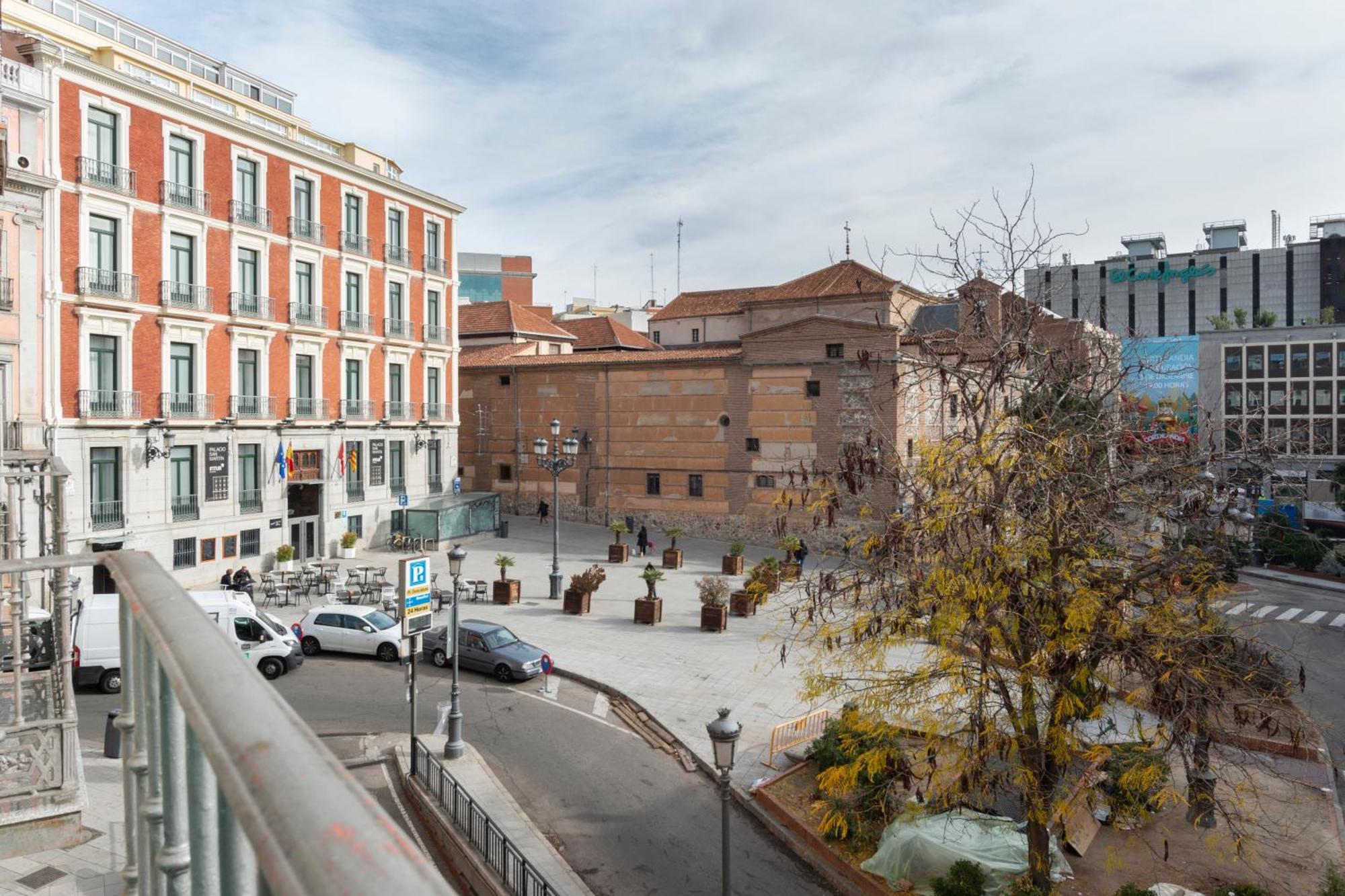 Libere Madrid Palacio Real Kültér fotó